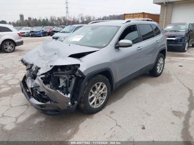 1C4PJLCB7FW671049 Jeep Cherokee Latitude