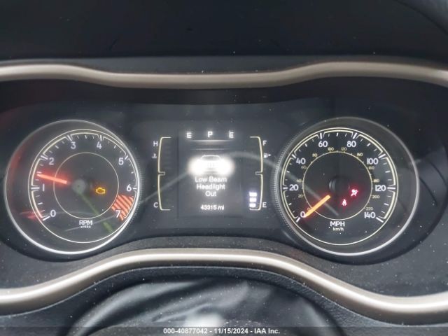 1C4PJLCB7FW671049 Jeep Cherokee Latitude
