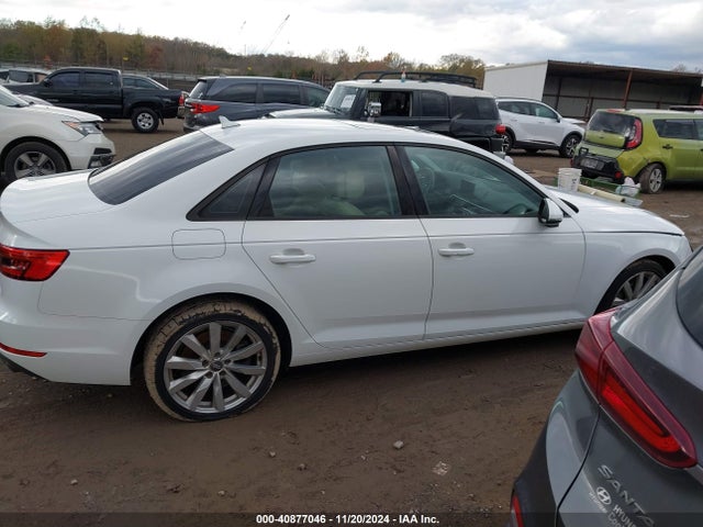 Audi A4 2.0t Premium 2017 WAUGNAF4XHN004732 Image 13