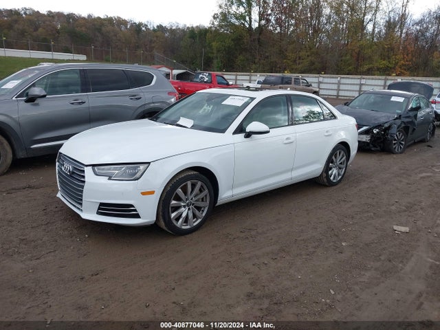 Audi A4 2.0t Premium 2017 WAUGNAF4XHN004732 Image 2