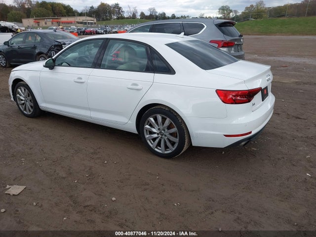 Audi A4 2.0t Premium 2017 WAUGNAF4XHN004732 Image 3