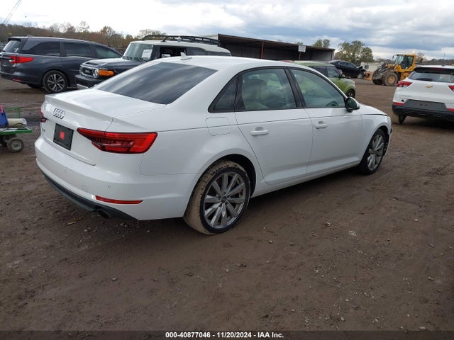 Audi A4 2.0t Premium 2017 WAUGNAF4XHN004732 Image 4