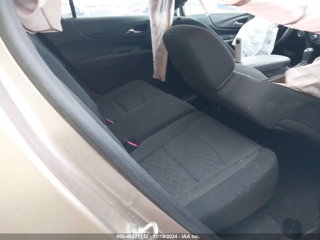 2GNAXVEXXK6188627 Chevrolet EQUINOX LT