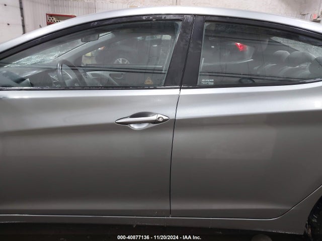 Hyundai ELANTRA SE 2016 KMHDH4AE9GU649192 Image 15