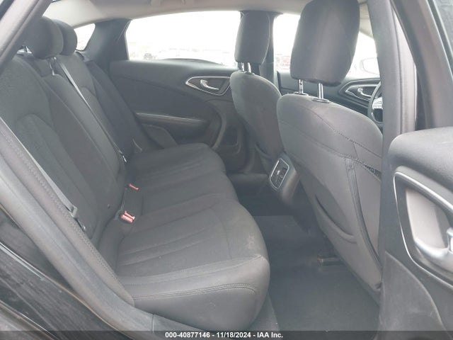 Chrysler 200 Limited 2015 1C3CCCAB4FN529800 Image 8