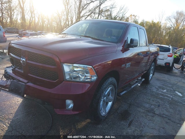 RAM 1500 Express  4x4 6'4 Box 2018 1C6RR7FT2JS272523 Image 2