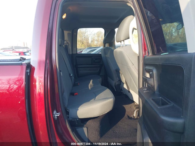 RAM 1500 Express  4x4 6'4 Box 2018 1C6RR7FT2JS272523 Image 8
