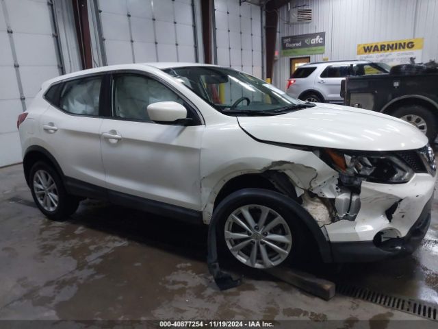 JN1BJ1CR3HW111627 Nissan Rogue Sport S
