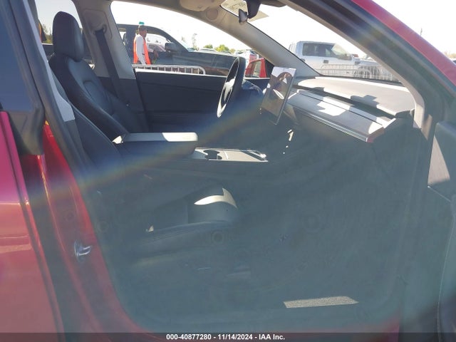 2022 TESLA MODEL Y 7SAYGDEE0NF437826 Photo 4