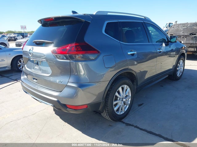 5N1AT2MT6JC852165 Nissan ROGUE SV