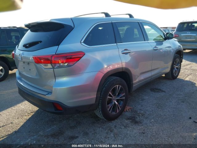 5TDZZRFH7HS200526 Toyota Highlander Le