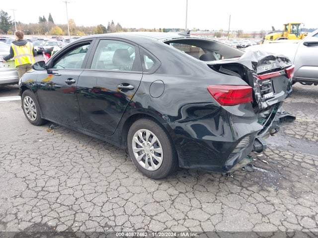 KIA FORTE LX 2024 3KPF24AD9RE750319 Image 3