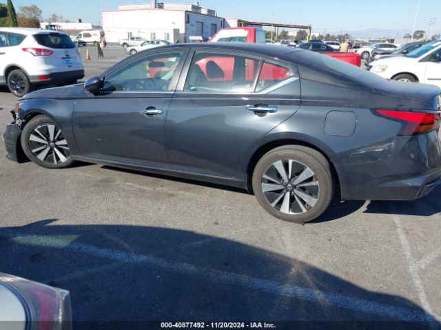1N4BL4DV3NN384790 Nissan Altima Sv Fwd