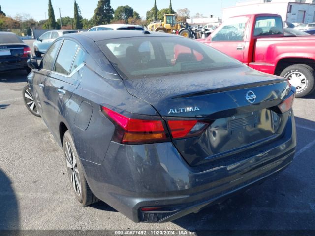 1N4BL4DV3NN384790 Nissan Altima Sv Fwd