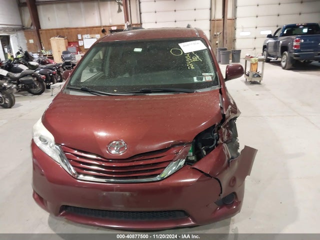 Toyota Sienna Le 8 Passenger 2015 5TDKK3DC4FS663683 Image 12