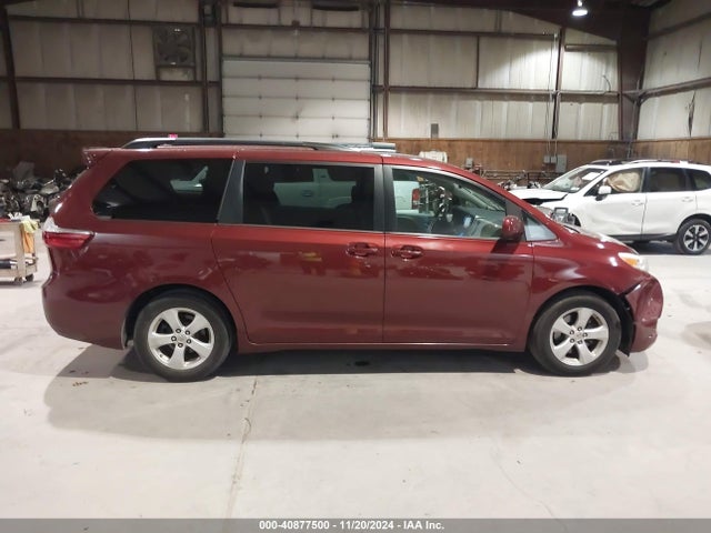 Toyota Sienna Le 8 Passenger 2015 5TDKK3DC4FS663683 Image 13