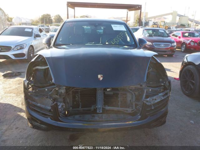 WP1AD2A27JLA80979 Porsche Cayenne Gts