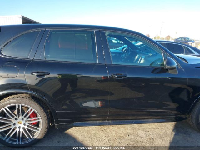 WP1AD2A27JLA80979 Porsche Cayenne Gts