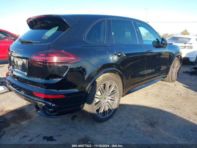 WP1AD2A27JLA80979 Porsche Cayenne Gts