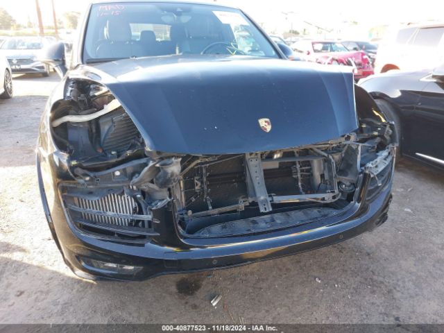 WP1AD2A27JLA80979 Porsche Cayenne Gts