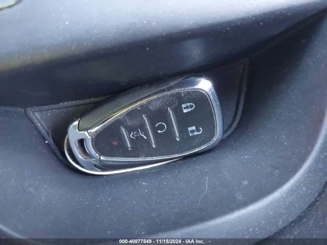 Chevrolet EQUINOX LT 2019 2GNAXUEVXK6109305 Image 11