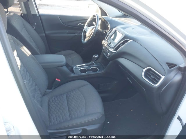 Chevrolet EQUINOX LT 2019 2GNAXUEVXK6109305 Image 5