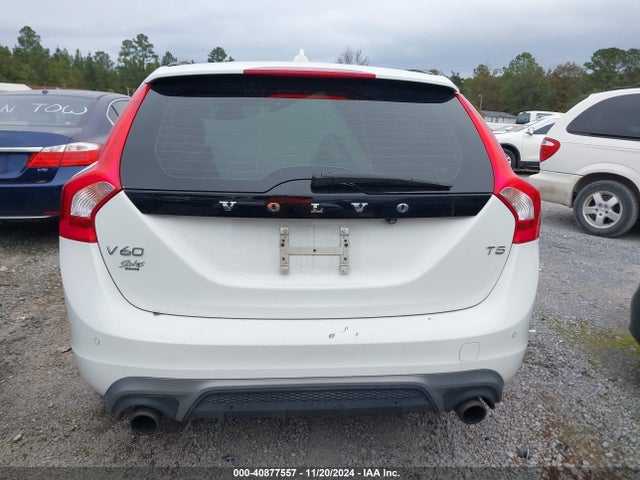 Volvo V60 T5 Dynamic 2018 YV140MEL6J2391036 Image 16