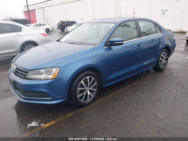 3VWDB7AJ2JM262836 Volkswagen Jetta 1.4t Se/1.4t Wolfsburg Edition