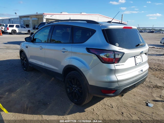 Ford ESCAPE SE 2017 1FMCU0GD3HUE64782 Image 3