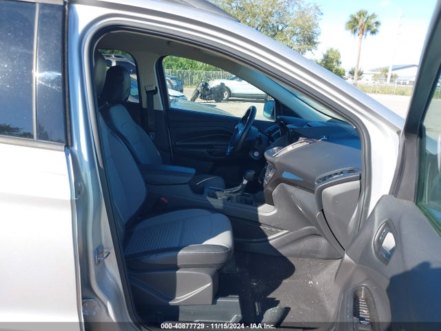 Ford ESCAPE SE 2017 1FMCU0GD3HUE64782 Image 5
