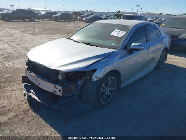 4T1B11HK0JU588070 Toyota CAMRY SE
