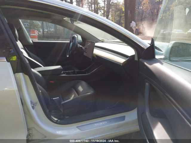 5YJ3E1EA7JF151636 Tesla Model 3 Long Range/mid Range