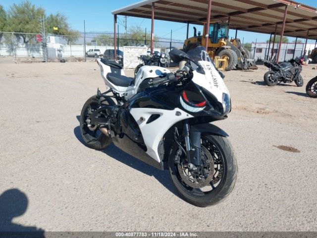 2020 SUZUKI GSX-R1000 JS1DM11B4L7100006