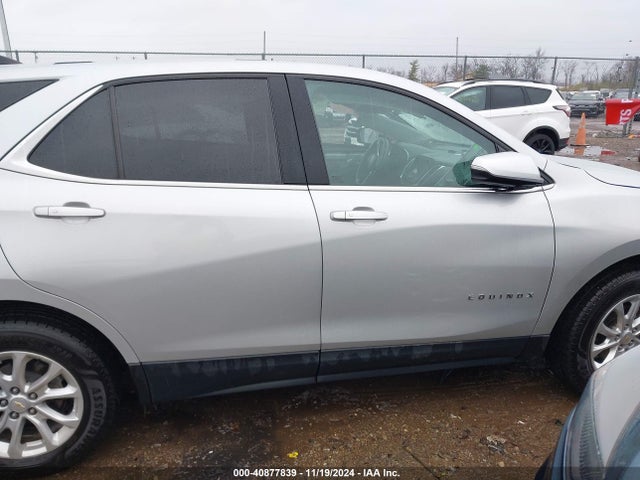Chevrolet EQUINOX LT 2019 2GNAXUEV0K6274697 Image 13