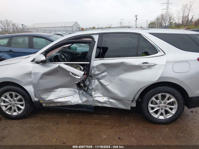 Chevrolet EQUINOX LT 2019 2GNAXUEV0K6274697 Image 14