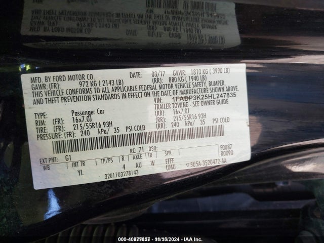 1FADP3K25HL247835 Ford FOCUS SE