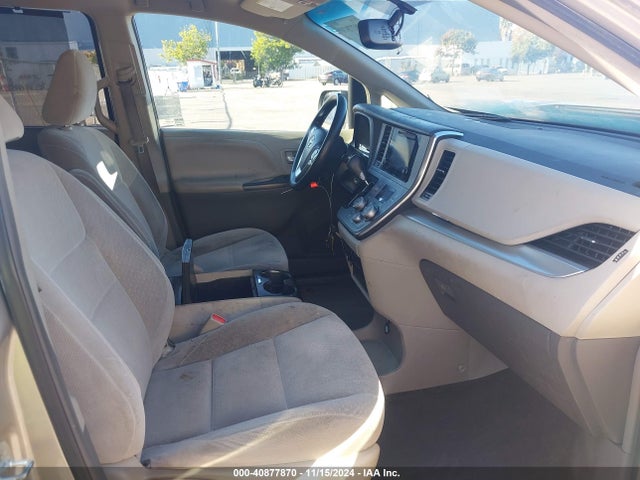 Toyota Sienna Le 8 Passenger 2016 5TDKK3DC3GS760892 Image 5