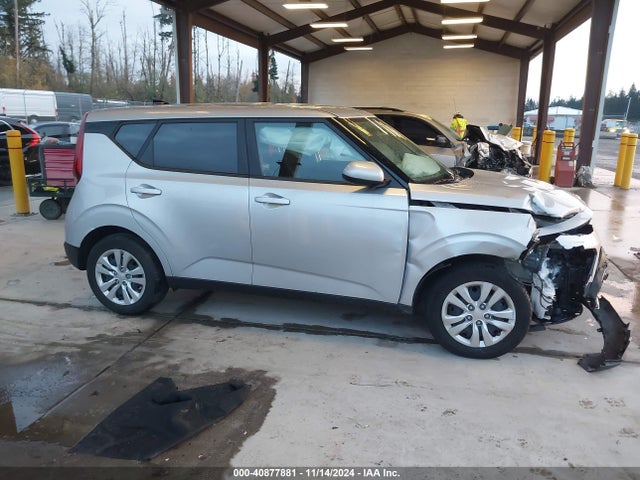 KIA SOUL LX 2020 KNDJ23AU6L7052570 Image 12