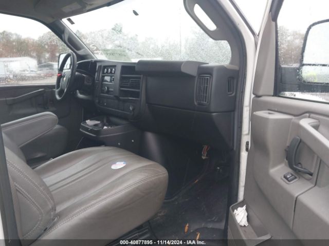 1GCWGAFF9G1140401 Chevrolet Express 2500 Work Van