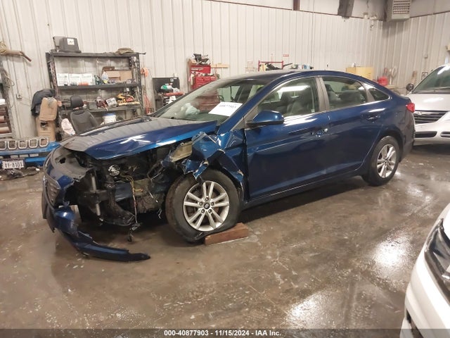 Hyundai SONATA SE 2017 5NPE24AF7HH578024 Image 2