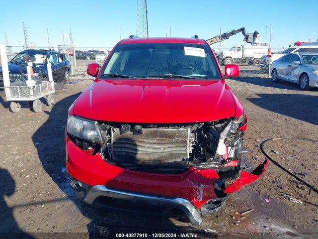 3C4PDCGG7JT378778 Dodge Journey Crossroad