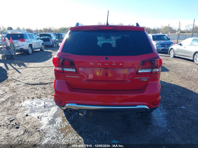 3C4PDCGG7JT378778 Dodge Journey Crossroad
