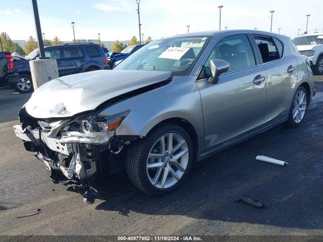 JTHKD5BHXH2285379 Lexus CT 200H
