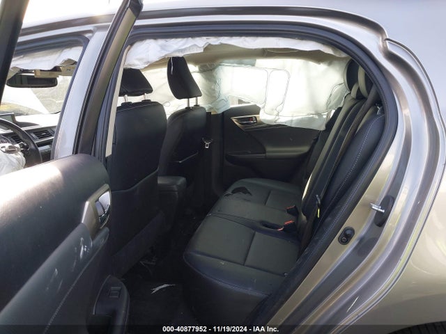 JTHKD5BHXH2285379 Lexus CT 200H