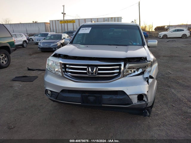 Honda Pilot Touring 2015 5FNYF4H99FB016185 Image 12
