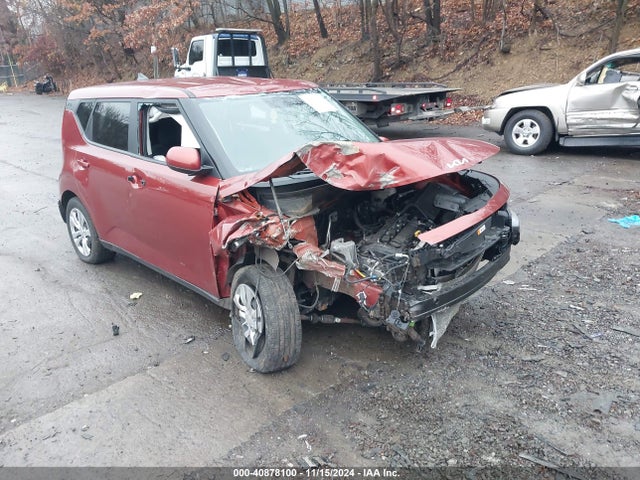 KIA SOUL LX 2022 KNDJ23AUXN7808226 Image 1