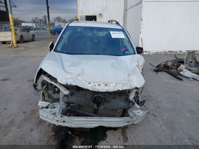 JF2SKAEC0NH483611 Subaru Forester Premium