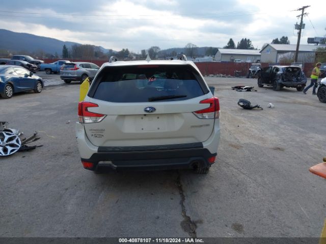 JF2SKAEC0NH483611 Subaru Forester Premium