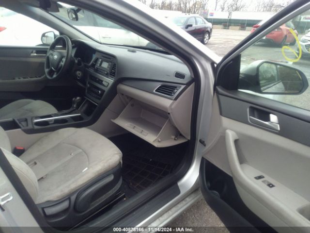 5NPE24AFXFH144810 Hyundai SONATA SE