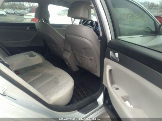 5NPE24AFXFH144810 Hyundai SONATA SE